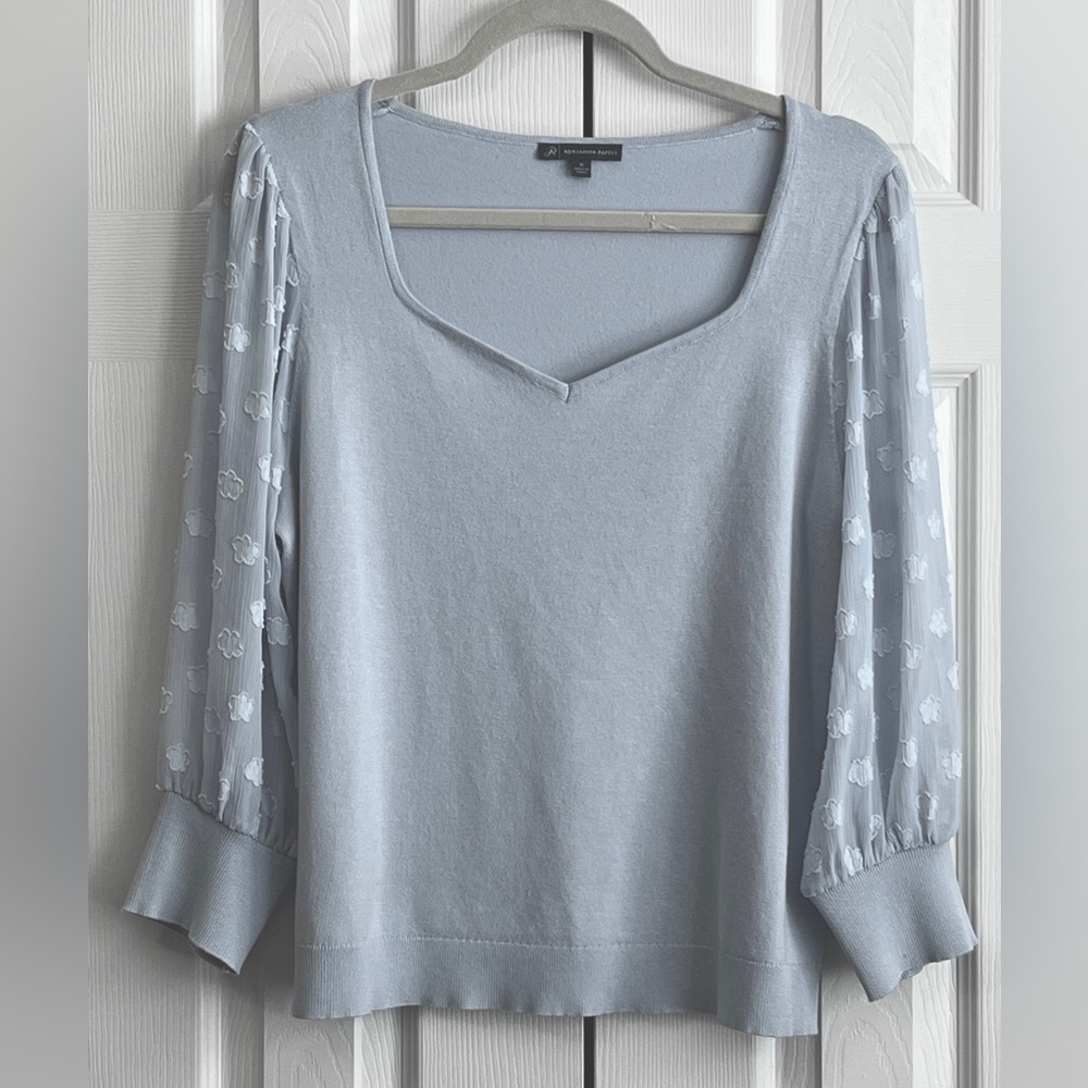 Adrianna Papell Size Med. Knit Sheer Sleeve Sweater.